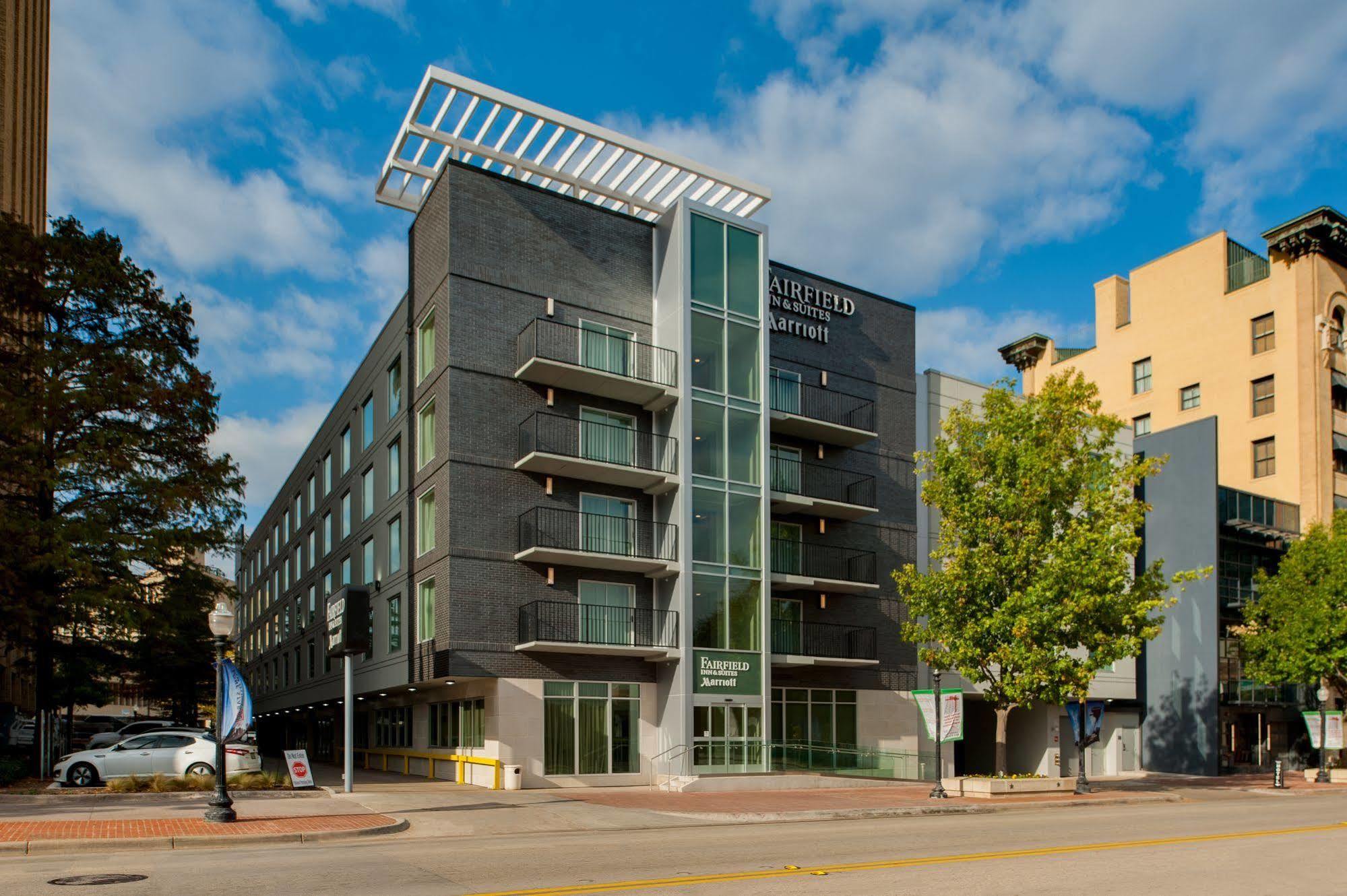 Fairfield Inn & Suites Fort Worth Downtown/Convention Center Esterno foto